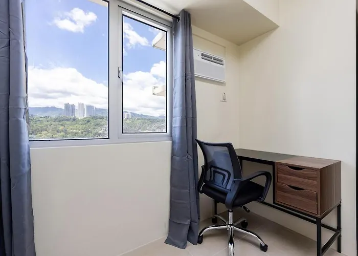 Furnished 1-bedroom In Avida Towers Riala, It Park With Fast Wifi, Netflix, Pool And