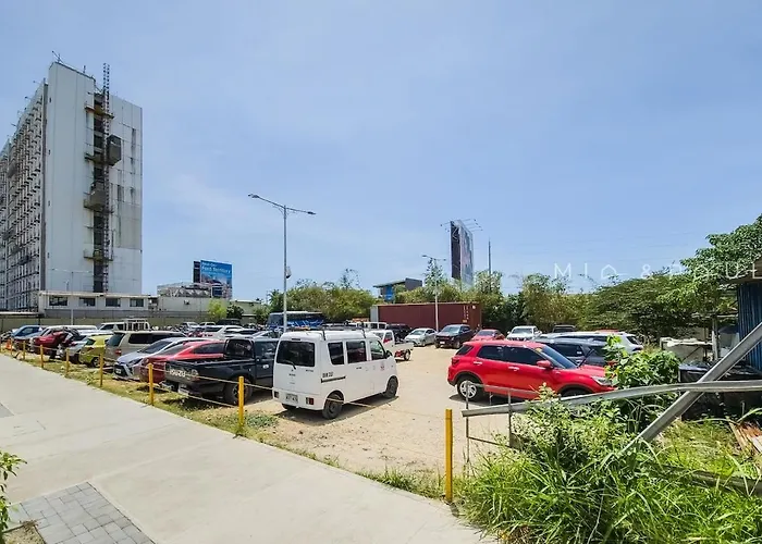 Furnished 1-bedroom In Avida Towers Riala, It Park With Fast Wifi, Netflix, Pool And * Cebu
