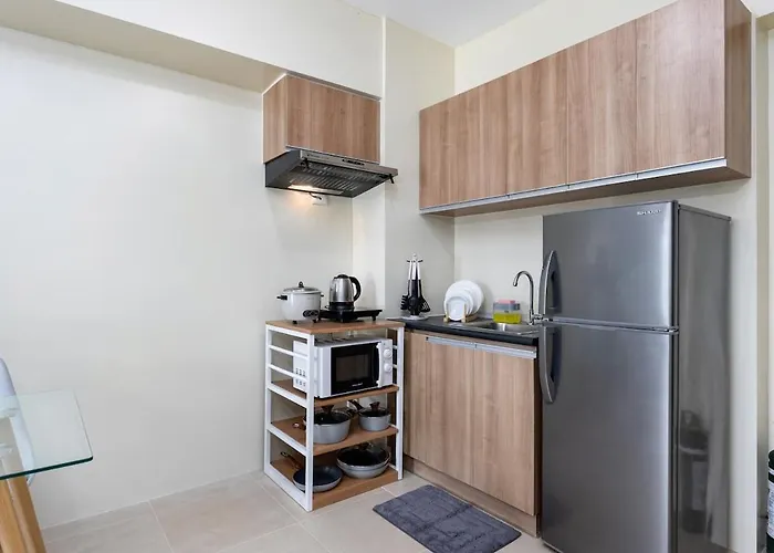 Furnished 1-bedroom In Avida Towers Riala, It Park With Fast Wifi, Netflix, Pool And * Cebu